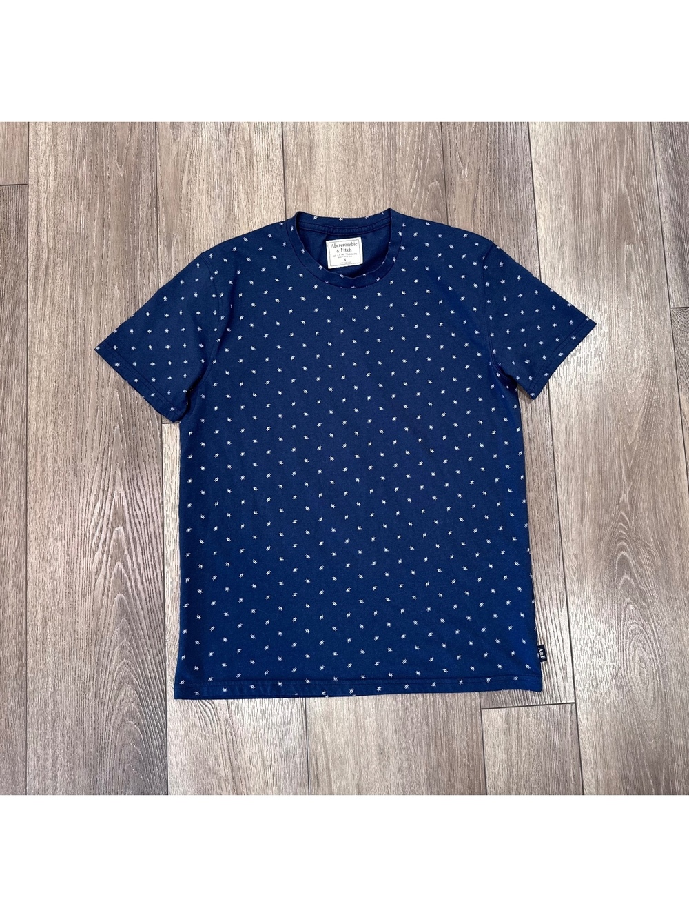Abercrombie & Fitch Navy Blue Patterned Crew Neck T-Shirt Size S